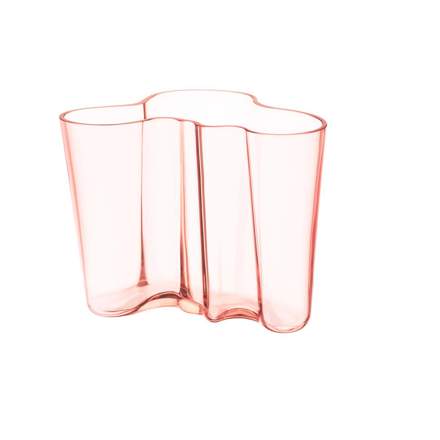 Salmon pink