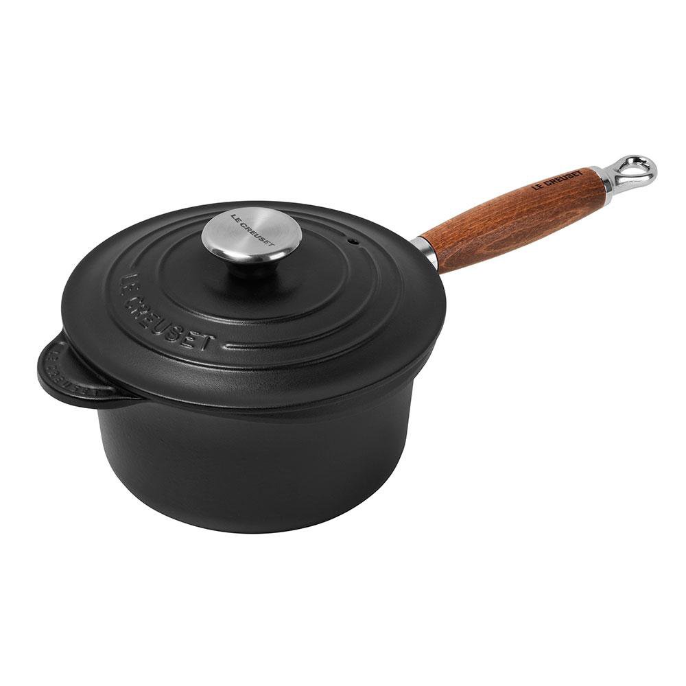 Image of Le Creuset Skaftpottur 18cm Matte Black