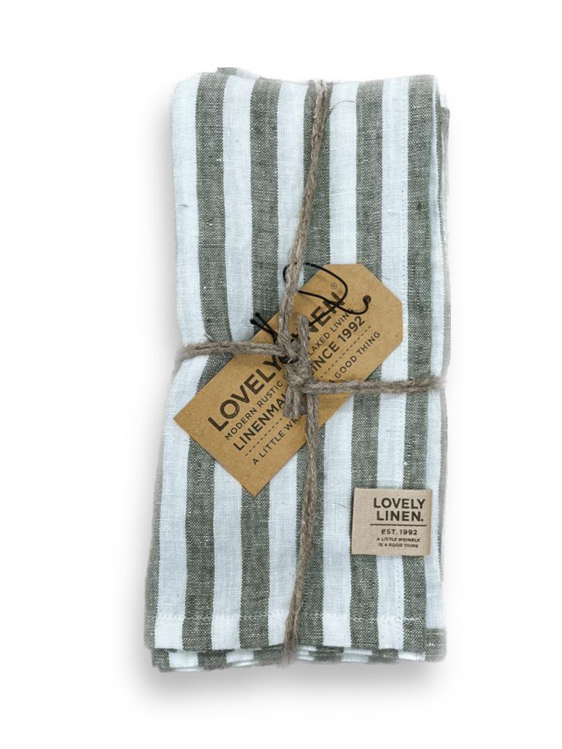 Lovely Linen Servíettur 4stk 45x45 röndótt jeep green